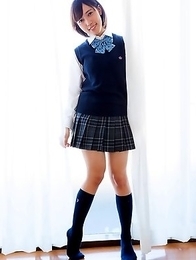 Busty Japan teen Fujikawa Reina in schoolgirl uniform Busty Japan teen Fujikawa Reina in schoolgirl uniform