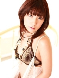 Miu Nakamura with sexy curves in lingerie is one hot babe Miu Nakamura with sexy curves in lingerie is one hot babe